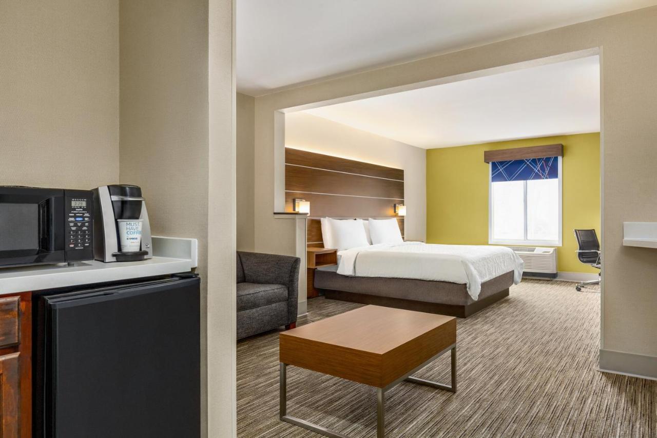 Holiday Inn Express & Suites Philadelphia - Mt Laurel By Ihg Mount Laurel Exterior foto