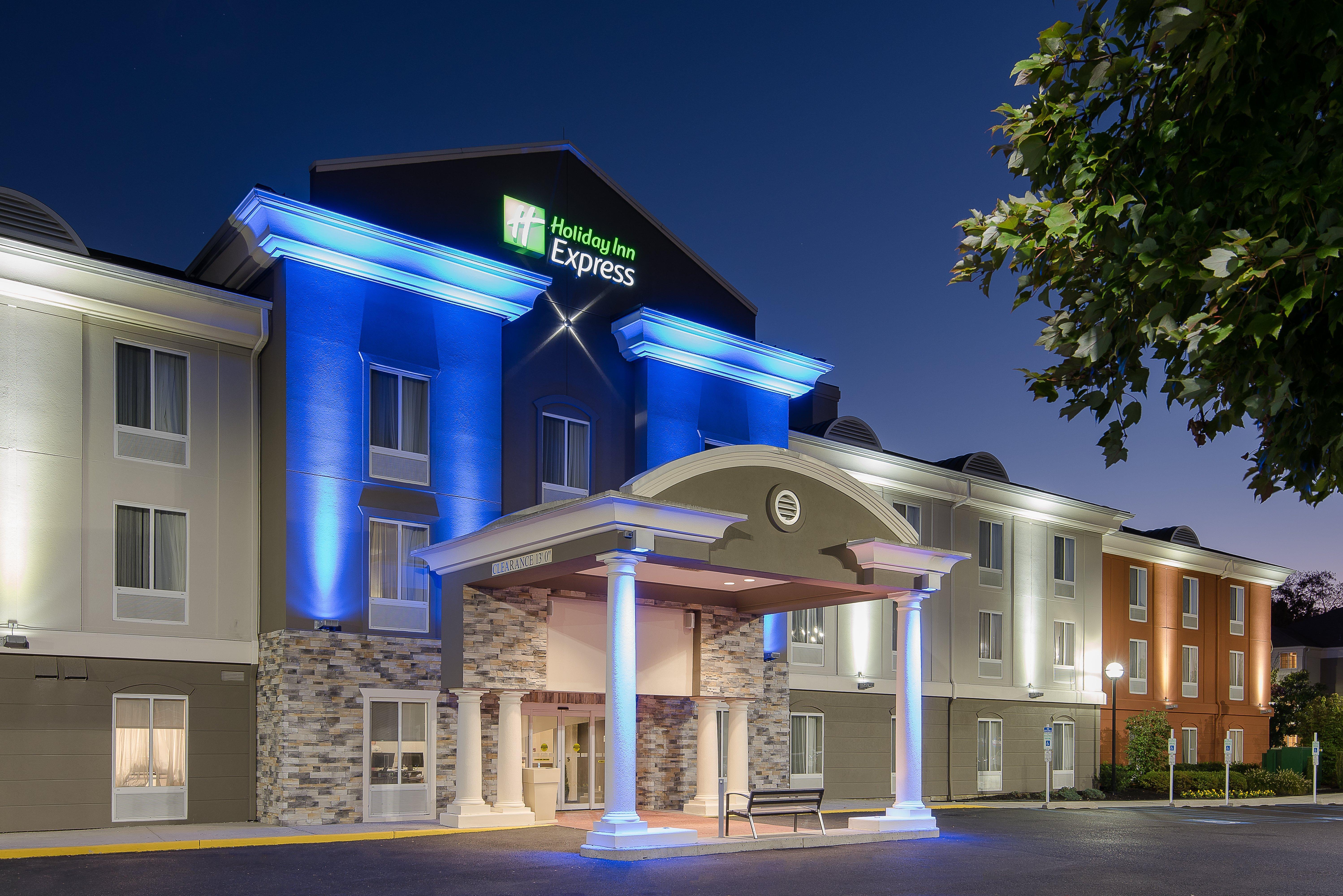 Holiday Inn Express & Suites Philadelphia - Mt Laurel By Ihg Mount Laurel Exterior foto